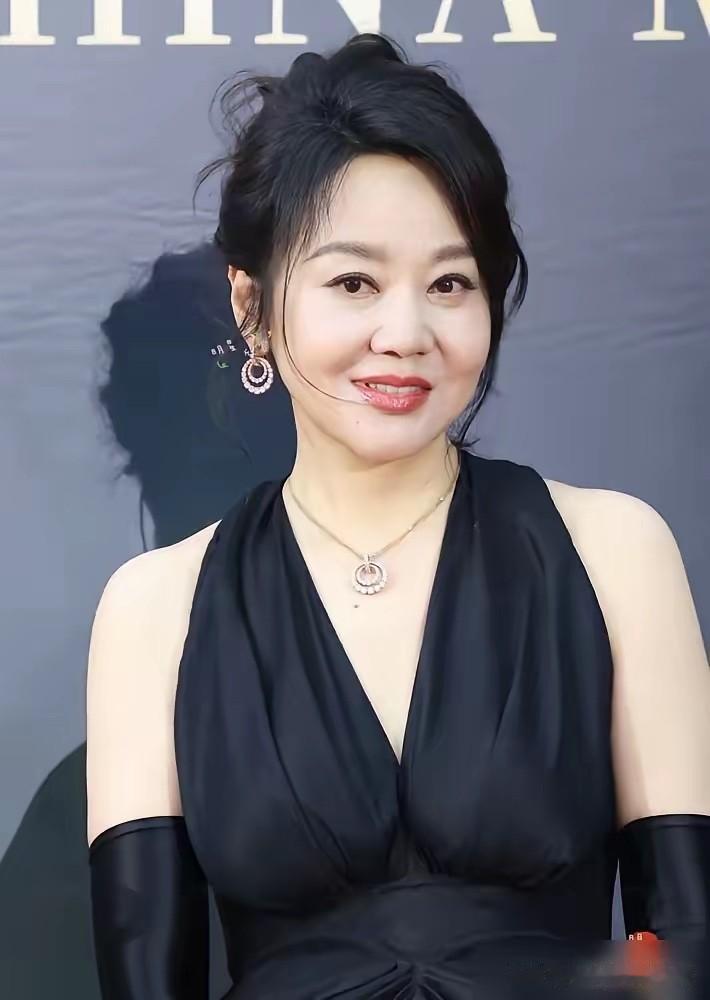 70后最顶级的炫富一共有十条你都看看你有吗第一，没有负债第二，夫妻都是
