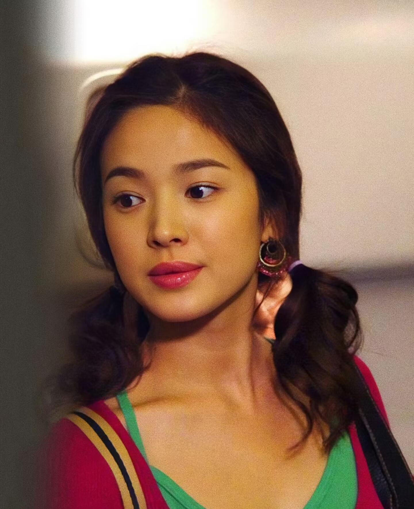 宋慧乔做医美了吗？感觉乔妹的状态最近超好，脸也变小了，她做医美了吗？还是说方圆脸