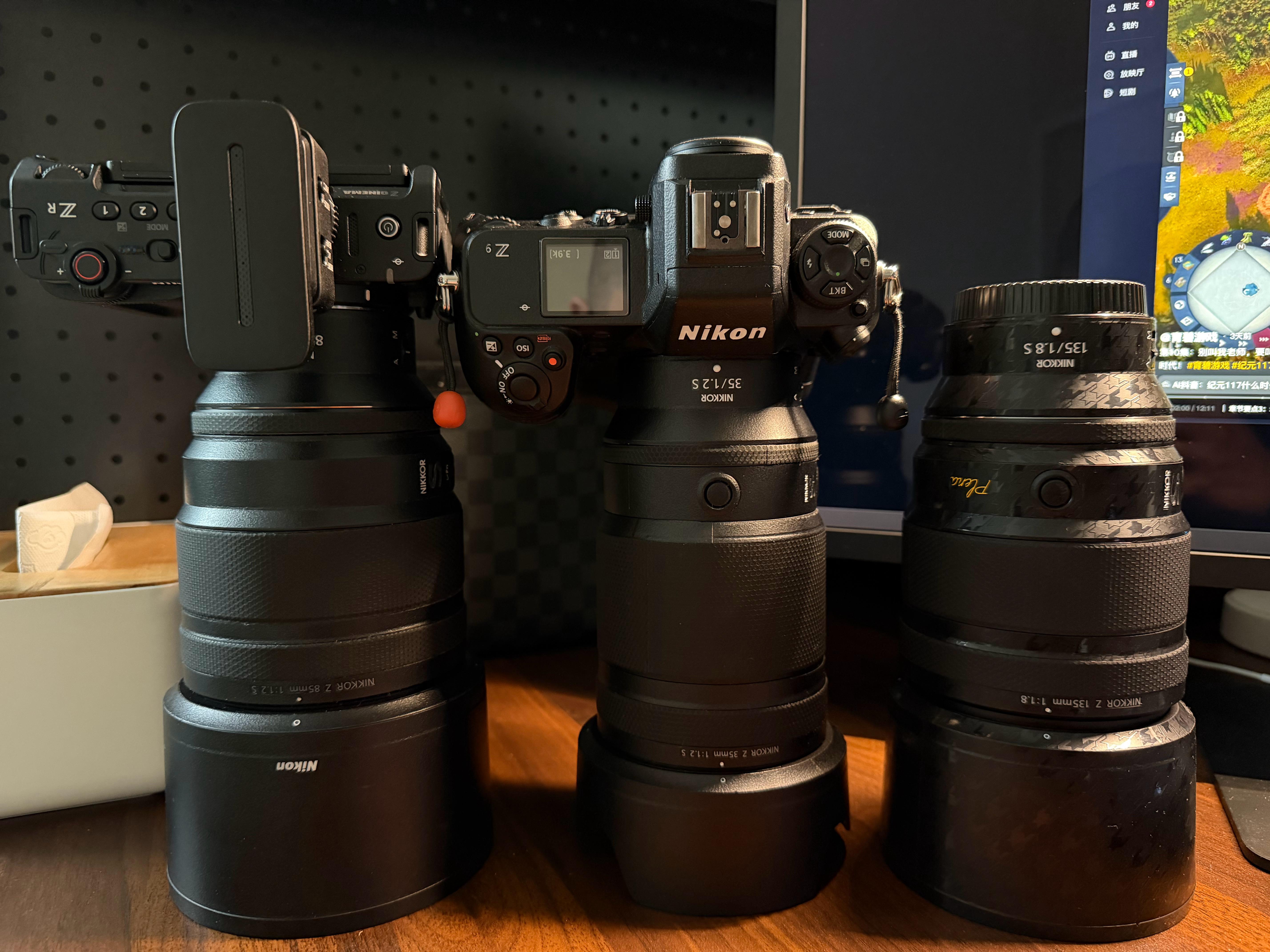 二十几岁玩摄影这不拍那不拍总觉得自己很了不起三十几岁靠摄影吃饭只要赚钱低俗的擦