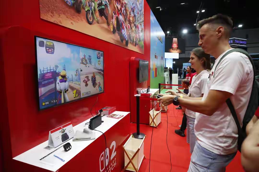 任天堂Switch2高销量能否持续还真不好说。一方面，Switch系列有庞大的