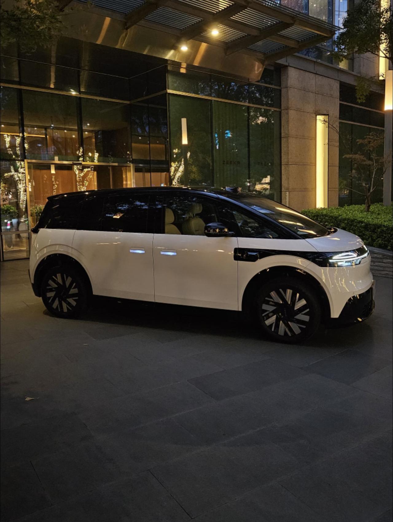 不得不说宝宝巴士是真可爱[笑着哭]