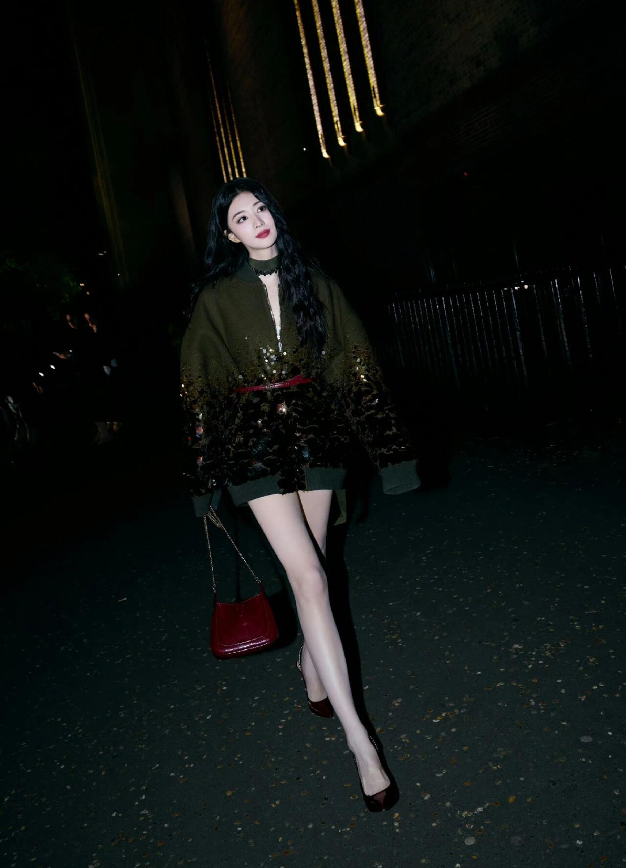 王楚然x你本来就超美王楚然我很臭美的