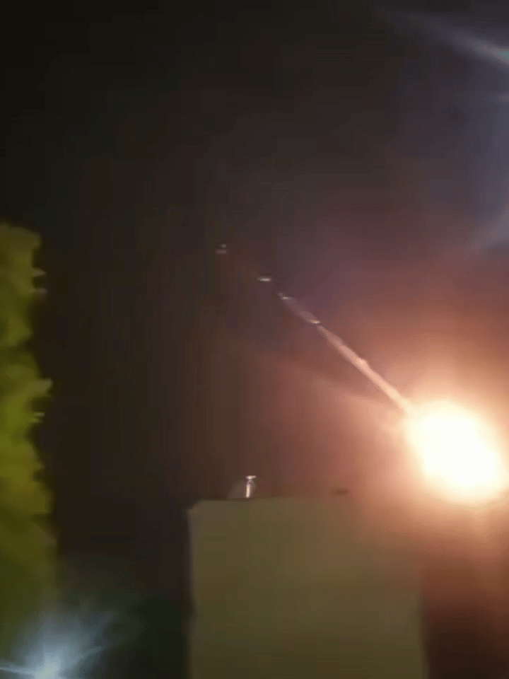 这仗打到现在，明面上是导弹攻防，背后全在算经济账。老美那边通胀压不住，股市跟