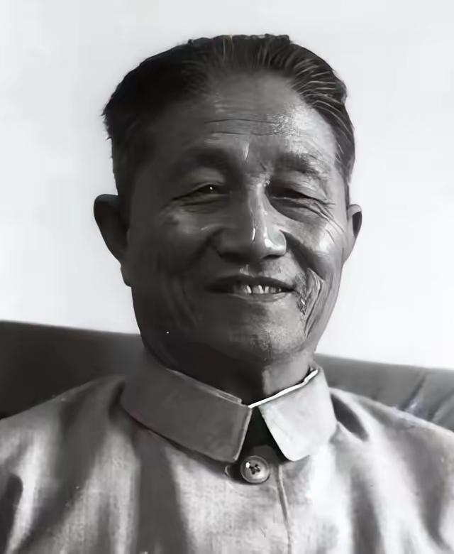 1948年，程子华率部秘密进关，途经密云时，他听说密云只有2000守军，就打算花