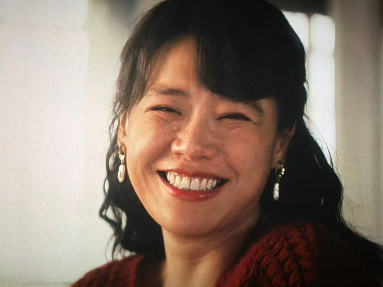 马思纯走出抑郁后的状态马思纯笑起来真的很有感染力啊要一直开心的笑下去呀