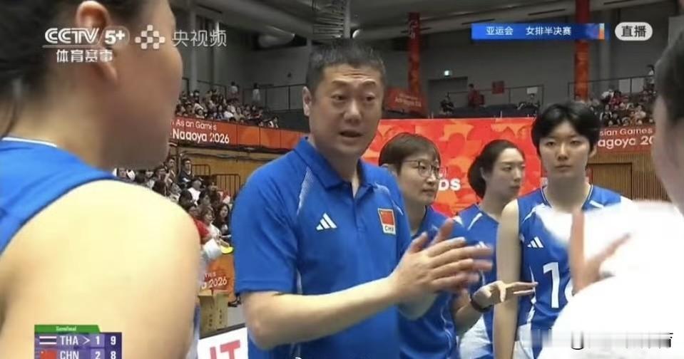泪流满面了[哭哭][哭哭]中国女排终于复仇泰国女排了！又是一场5局大战，不过这次