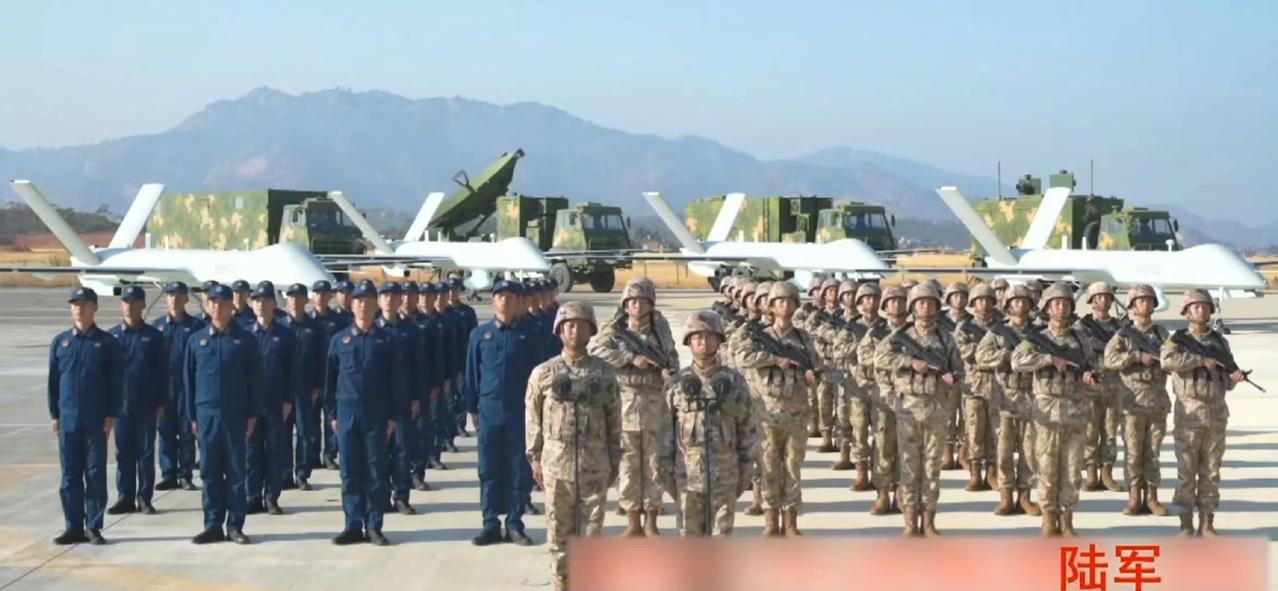 这还是陆军吗，完全不认识了！难道今年人大不要给陆军打钱了吗？按照惯例，不应该