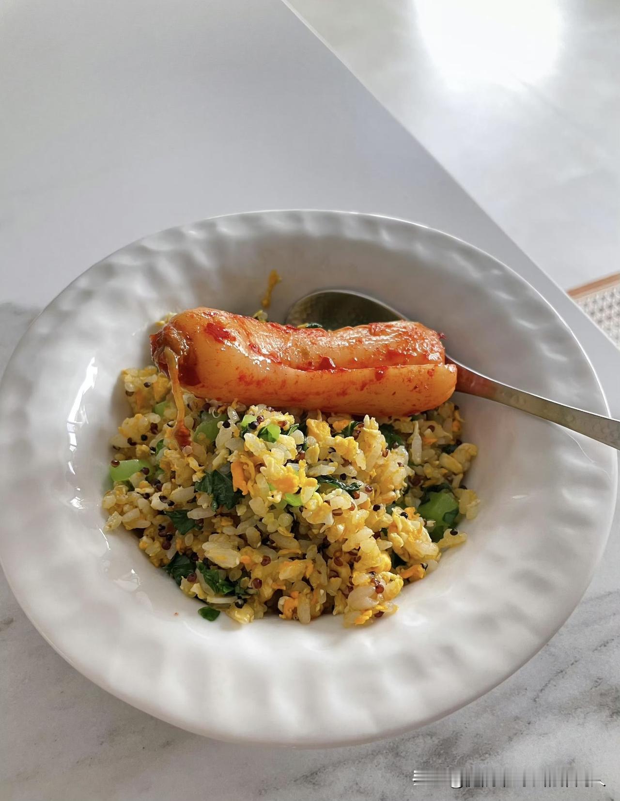 发现没,这8种工作最好别去干1:两班倒的工作千万别干!熬夜熬得生物钟全乱,