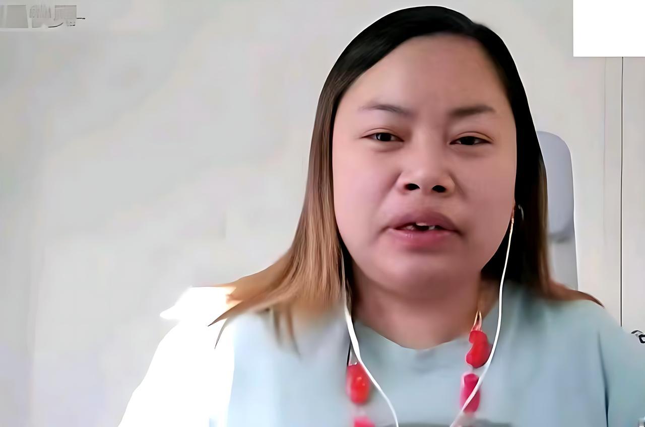 16年了，凤姐在美国过得咋样？没到要饭的地步，但真不轻松——三颗牙掉了没钱补，住