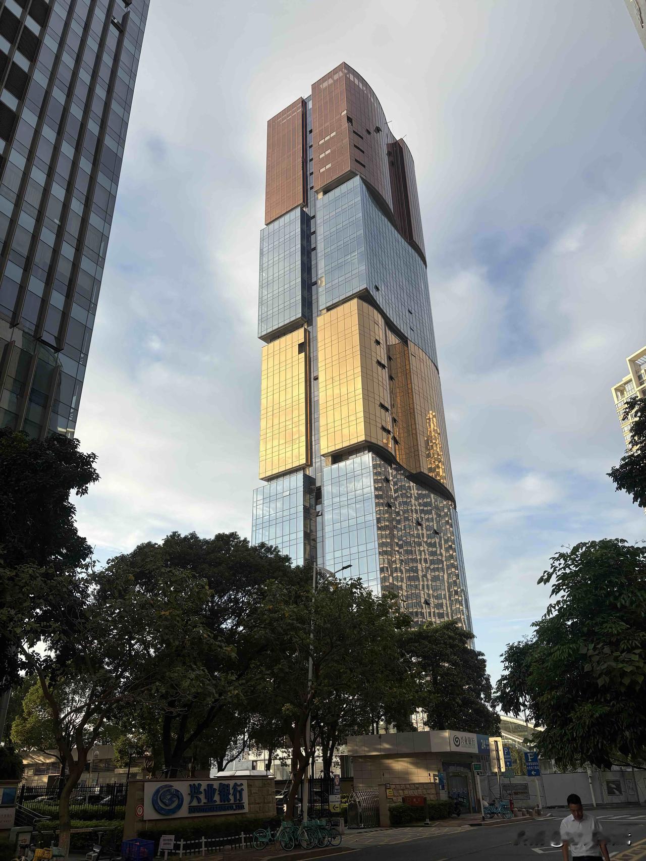 厦门的“美高梅”大厦