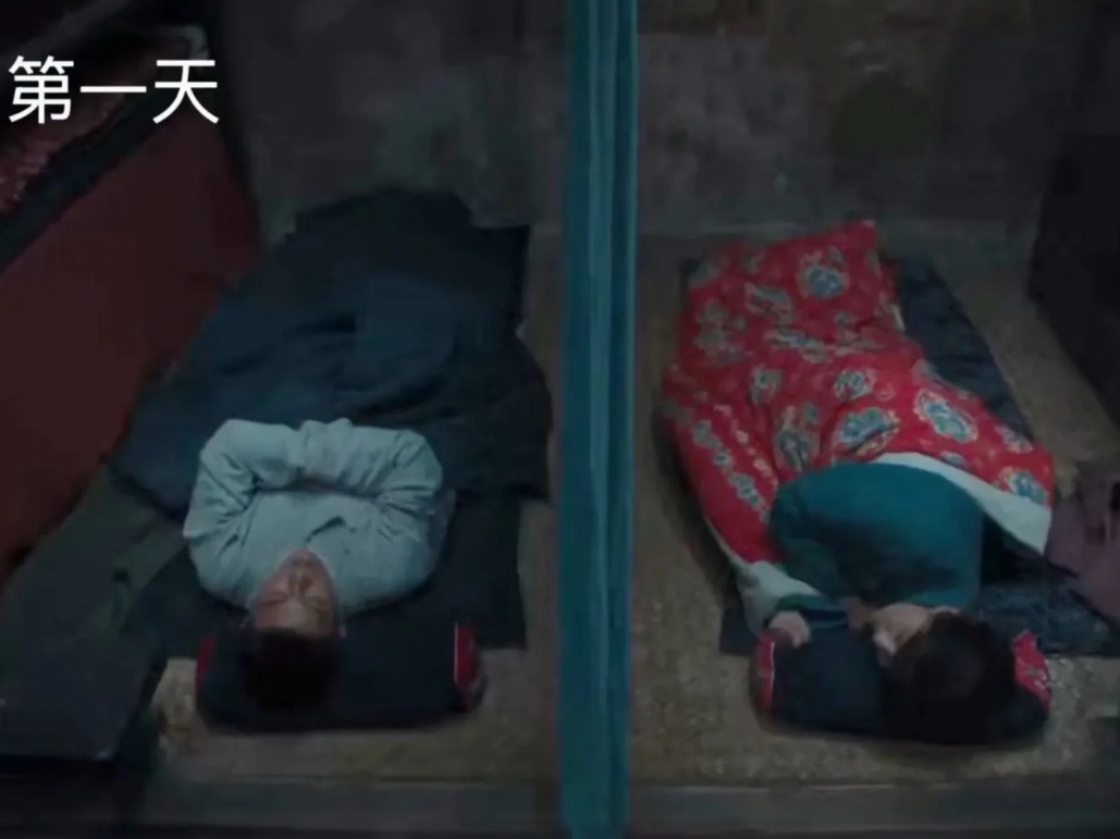 咱就说这帘子什么时候取下来？哈哈哈哈哈​​​