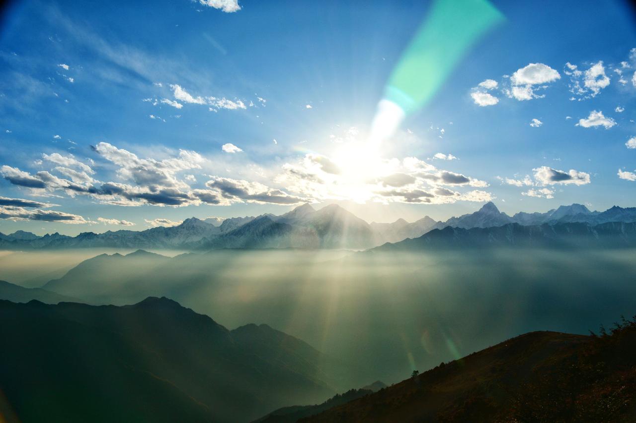 探索甘孜的甘孜风光摄影我拍过的治愈风景色摩客之旅泸定邓师
