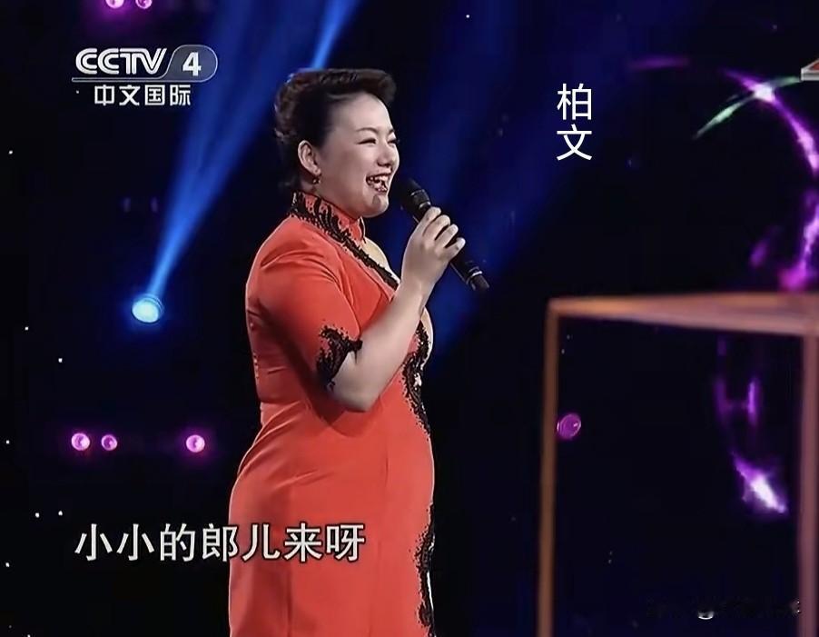 我天，歌手柏文怎么胖成这样了？早年的柏文，不仅嗓音出众，颜值也是相当出