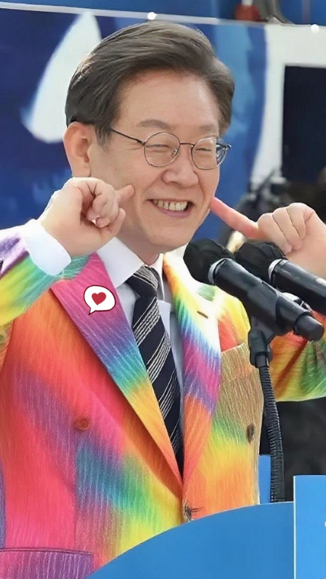 就在刚刚韩国宣布了9月1日重磅消息！韩国刚刚公布了2026年超级预算，总额