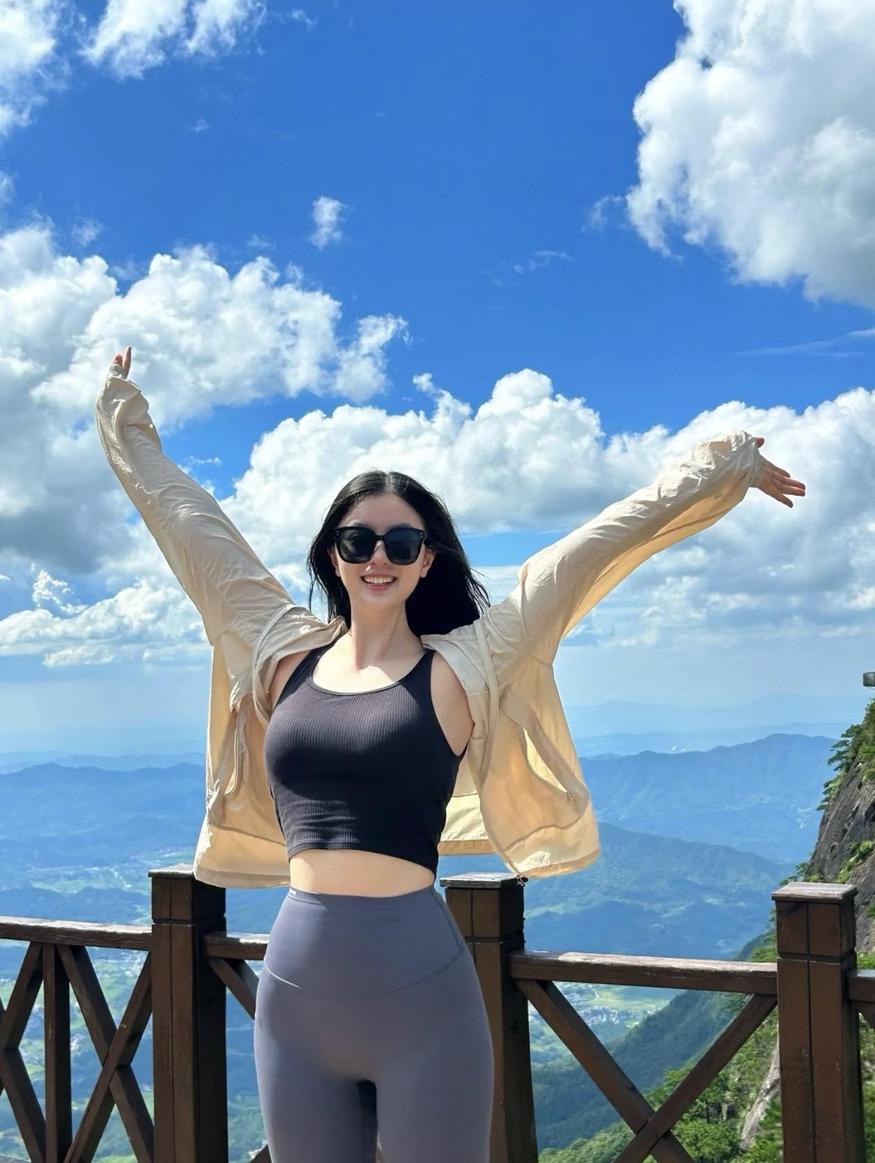 拥抱自由，感受山间微风！