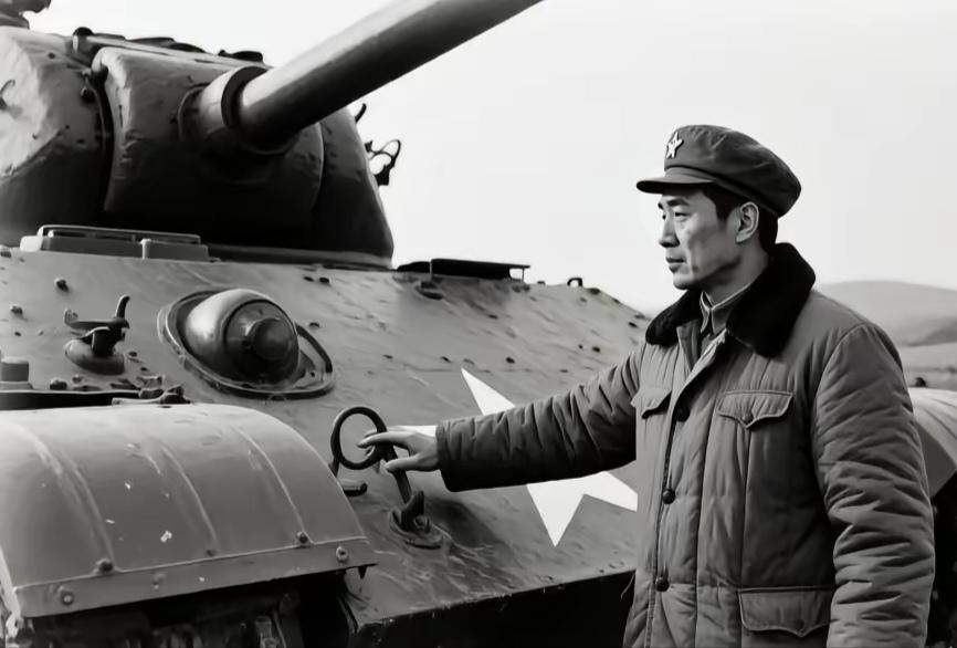 1950年冬，朝鲜前线，杨慎言还是刚被解放过来的原国军装甲兵。那天连队拼下来