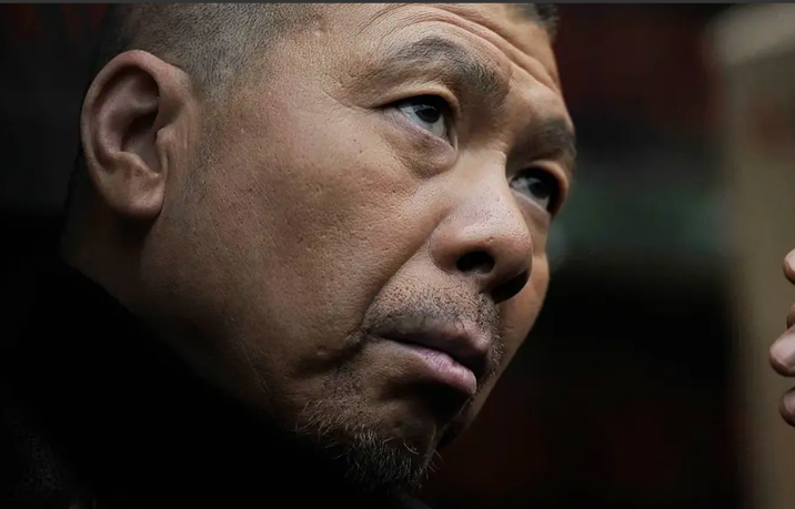 冯小刚《老炮儿》中，本以为老炮儿会是什么牛批人物！其实就是游手好闲的混混儿，老