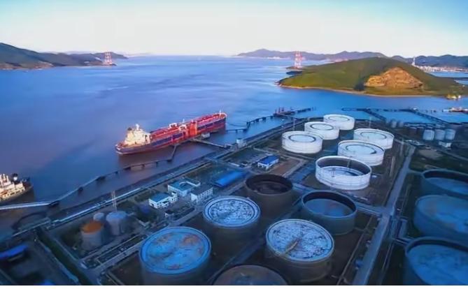 区别对待！中国全面断供日本成品油！截止目前，中国已全面停止对日本的成品油供应，汽