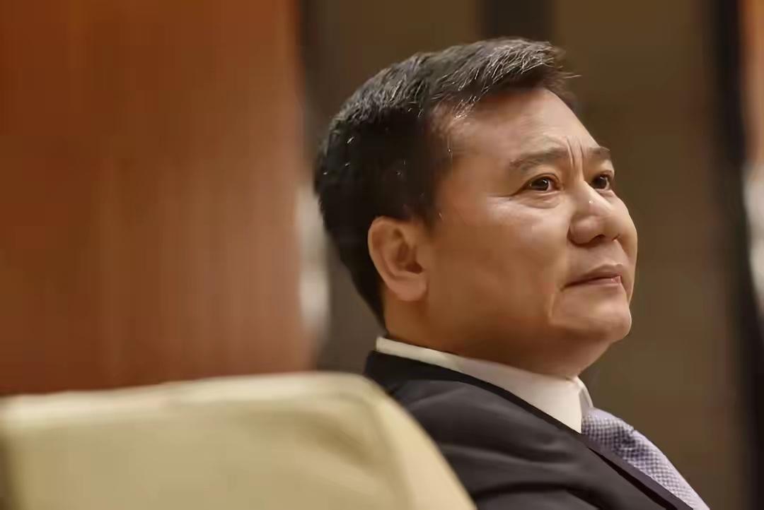 又一个加杠杆倒闭的案例，一个曾经名满天下的商业企业倒下了！南京法院发布，苏宁