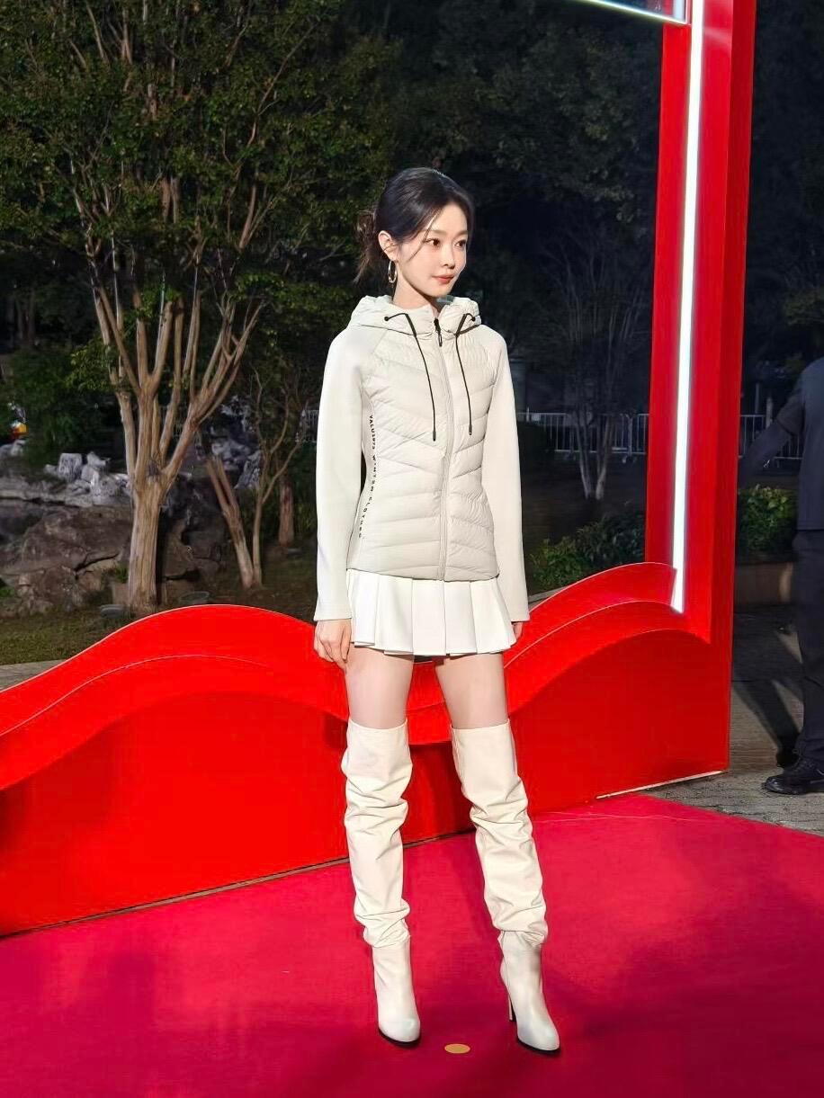 宋轶生图状态怎么……​​​