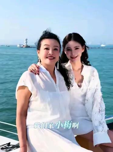 无论前夫爆多少黑料，评论是一边倒啊，果然女人因为有价值才会被爱。马筱梅前夫的爆