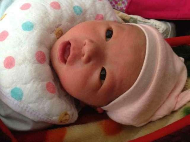 三胎女翻男, 生下7.2斤男宝宝, 老公哭了, 婆婆笑了接好孕!