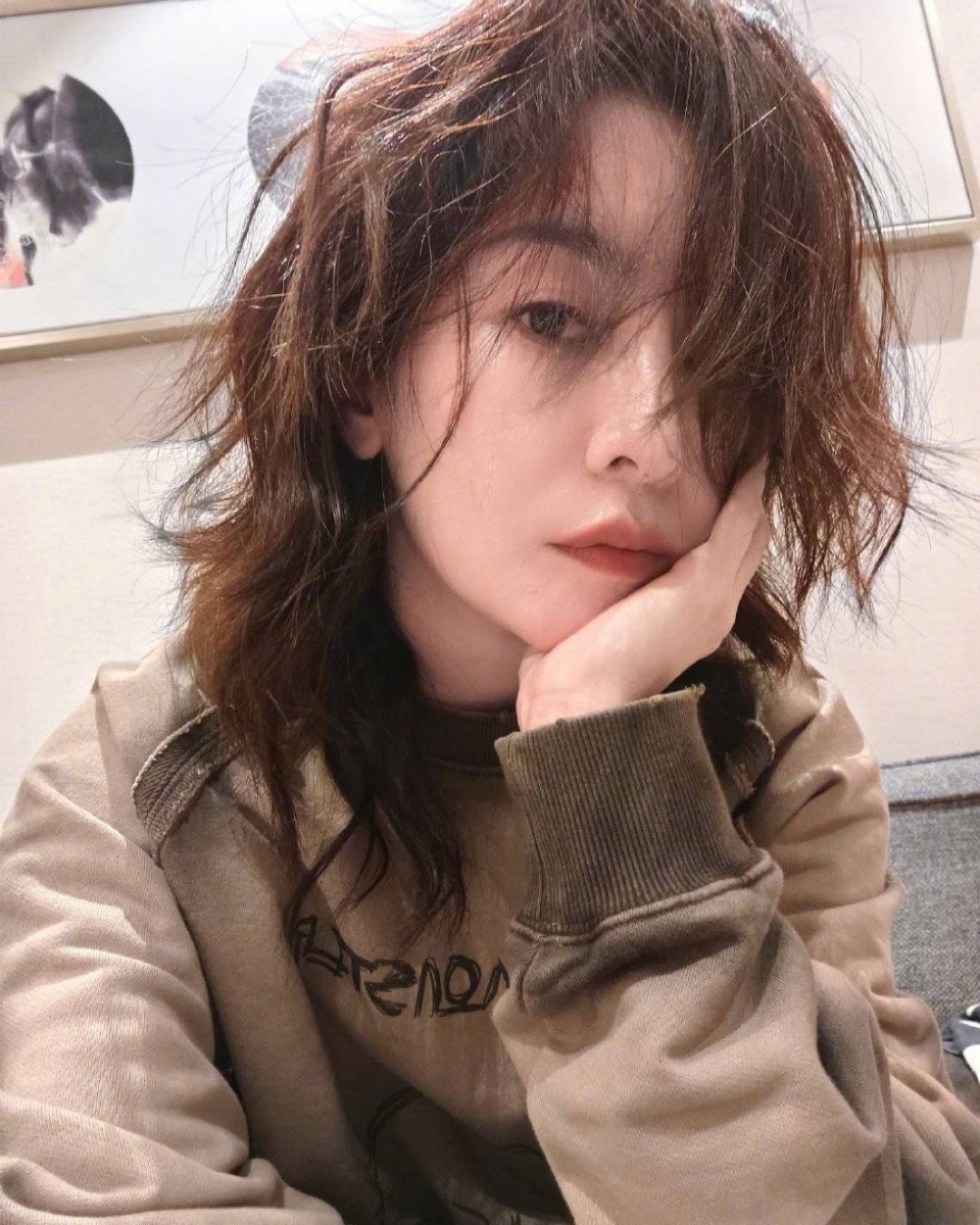 有亿点好看李晟这张好浓的落叶味！秋天的味道有点帅帅的是怎么回事