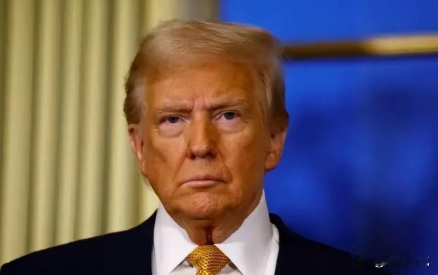 美国众议院刚刚通过的这份2026国防授权法案，本质上就是一份不仅没有宣战之名、但