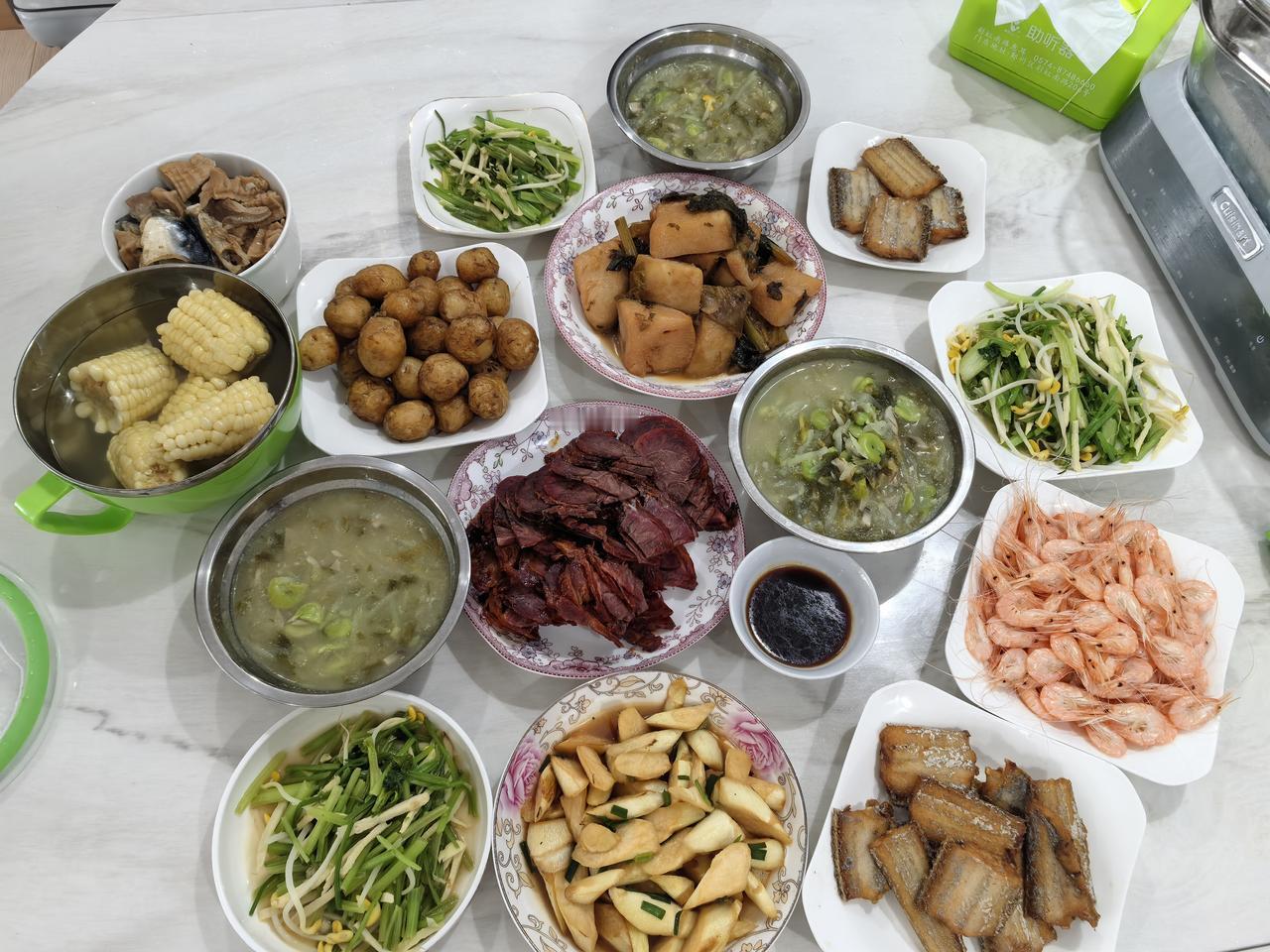 儿子中招甲流了前两天和儿子说好请一天假去看望奶奶。结果今天一早儿子