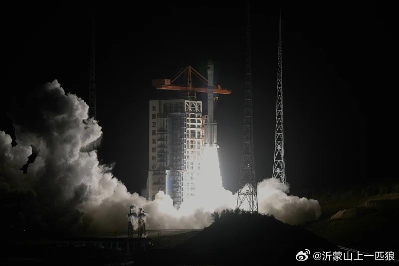 我国成功发射遥感四十号03组卫星。(来源:网络新闻)​​​