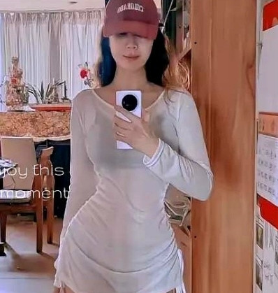 我是女人，我感觉是整体社会的开放程度和现在女性越来越物质现实的。有钱的男人不