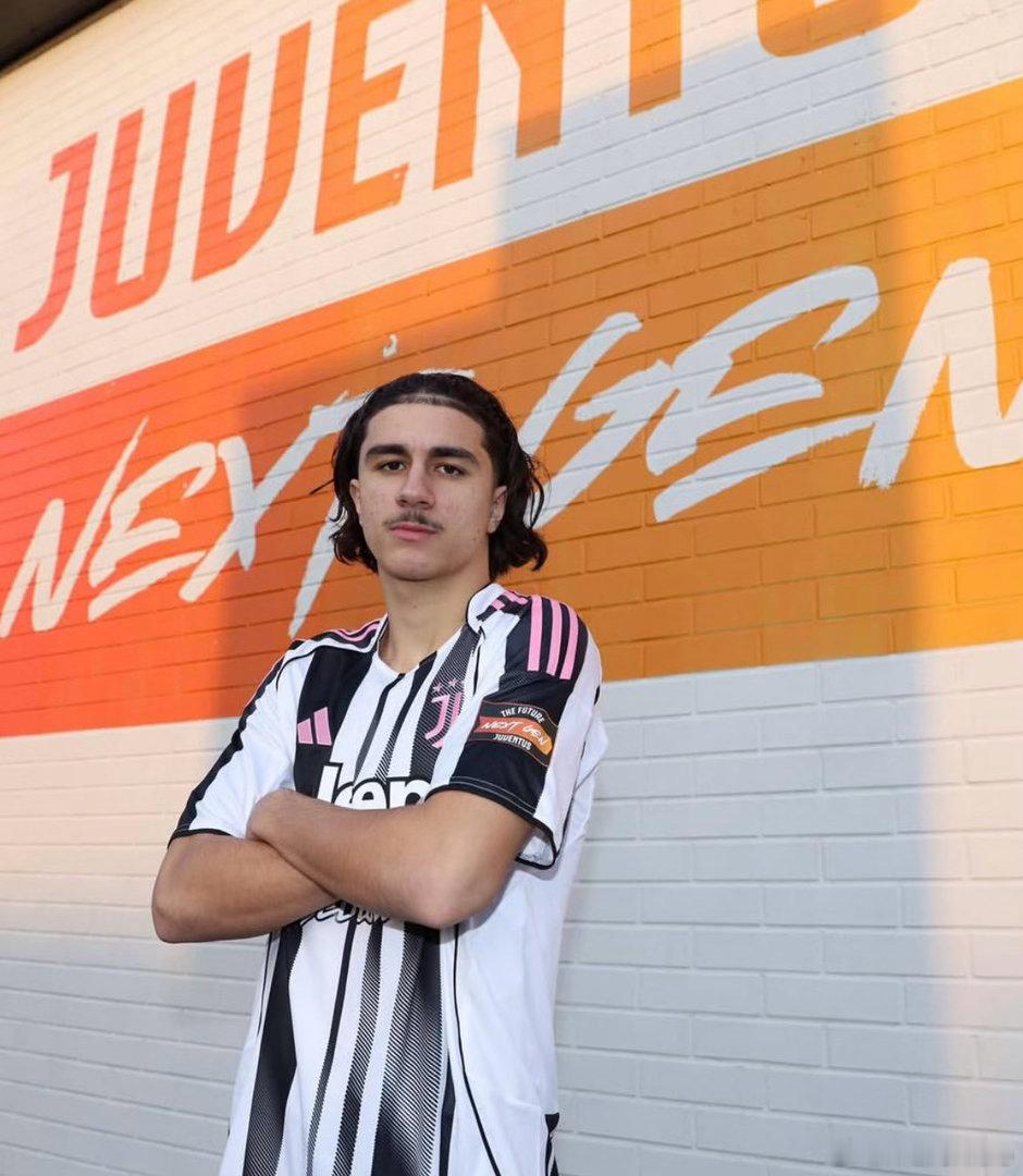 Ilbianconero.com：不能排除斯帕莱蒂可能将阿利奇纳带到一线队夏季训