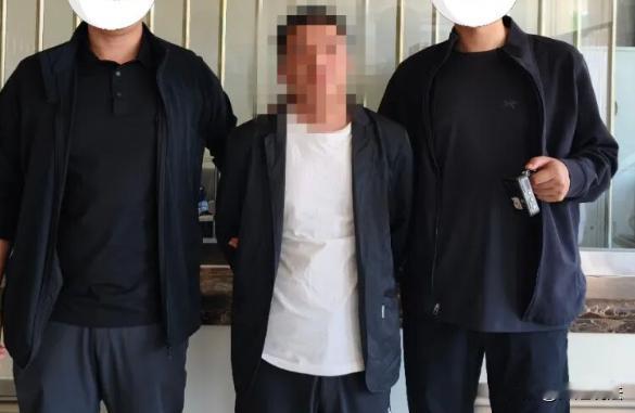 内蒙古赤峰，男子已婚了，但是又爱上了婚外的女人，想要跟这个女子在一起，骗她还是单