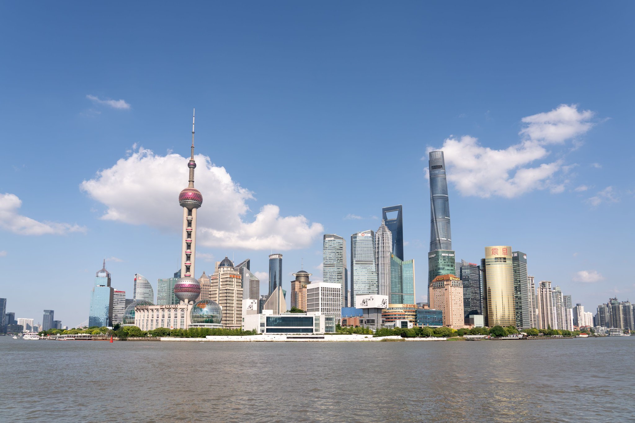 上海一季度金融业增加值增速领先, 透露出这些强劲信号