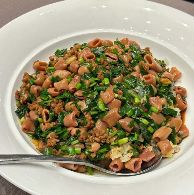 谁知道这是哪里的特色美食？叫什么？