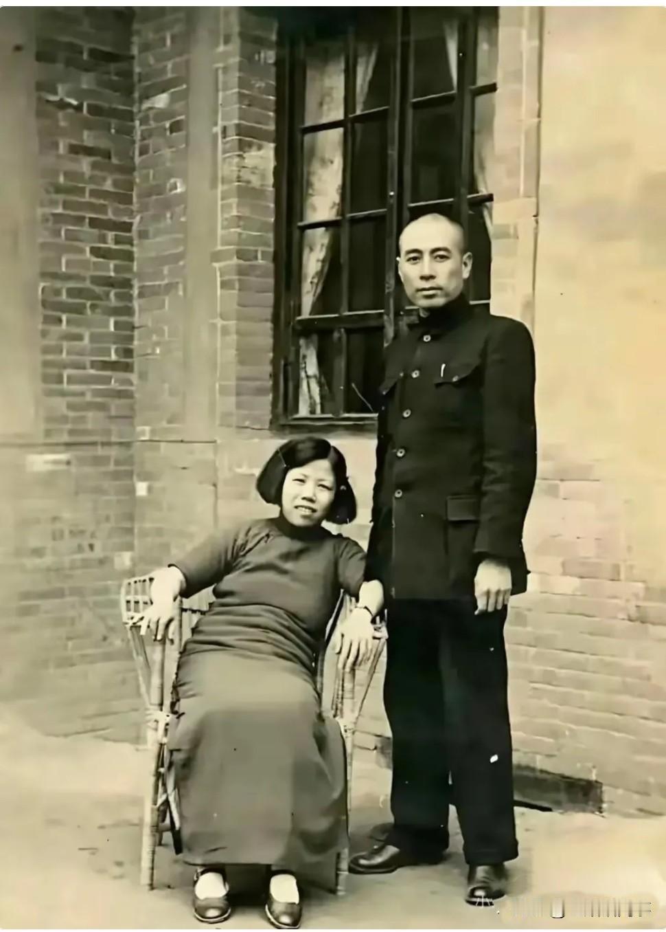 你知道吗？这位共和国总理没有子女，没有存款，连骨灰都撒在了他深爱的山河大地。