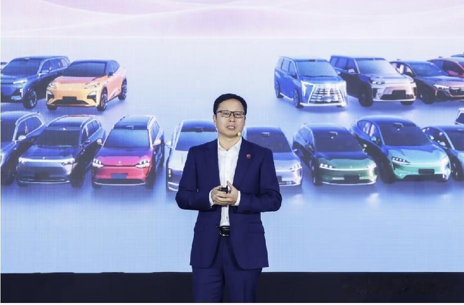 启境汽车CEO刘嘉铭在发布会现场明确表态，启境GT7是当下唯一量产落地华为乾崑A