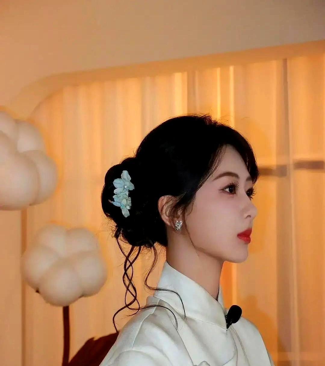 最贵的谣言，价值三千万。这次是《国色芳华》。上一次是《要久久爱》。导演杨阳