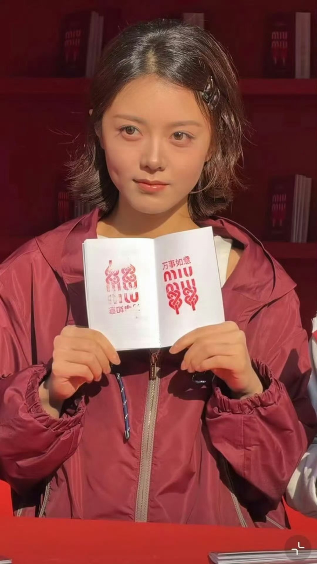 刘浩存赵今麦李庚希生图状态赵今麦李庚希刘浩存同框状态三大miumiu女郎赵今麦