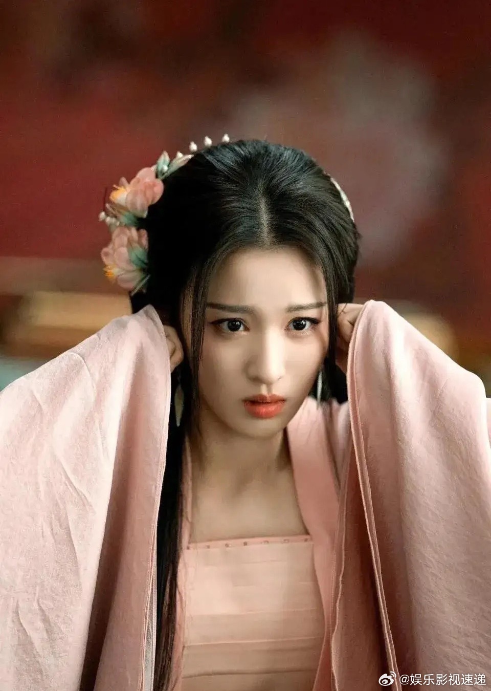 王楚然病倒，早就有迹可循，只不过团队都没发现罢了。她这次突然取消《明月录》直播，