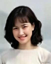 美女胚子刘晓庆，从小美到老。从22岁到72岁，她步步为营。其间，她虽走过弯路，但