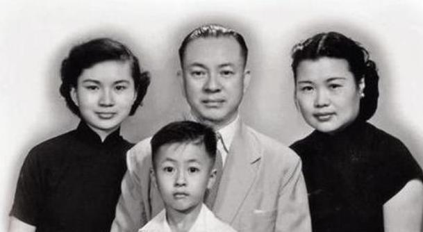 1950年，台湾的特务头子陈大庆到香港活动，去见国民党中将李默庵说：“只要你不再