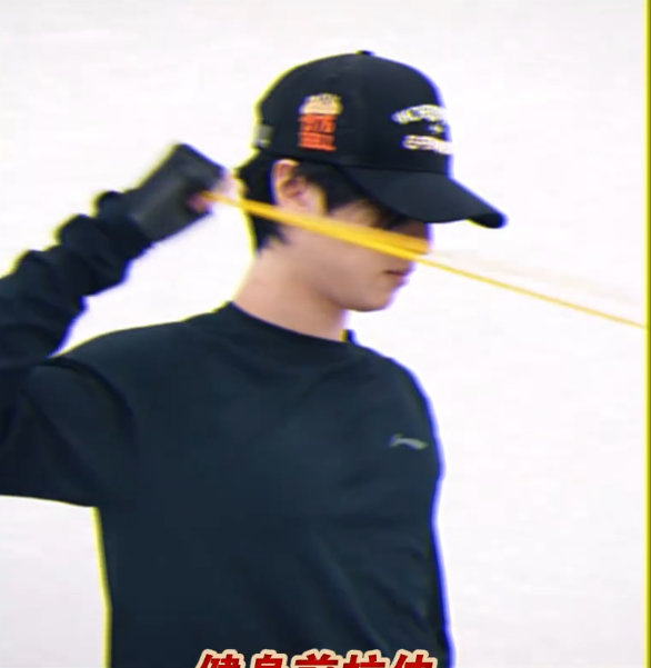 健身的严浩翔严浩翔allblack健身健身的严浩翔,严浩翔allblack健