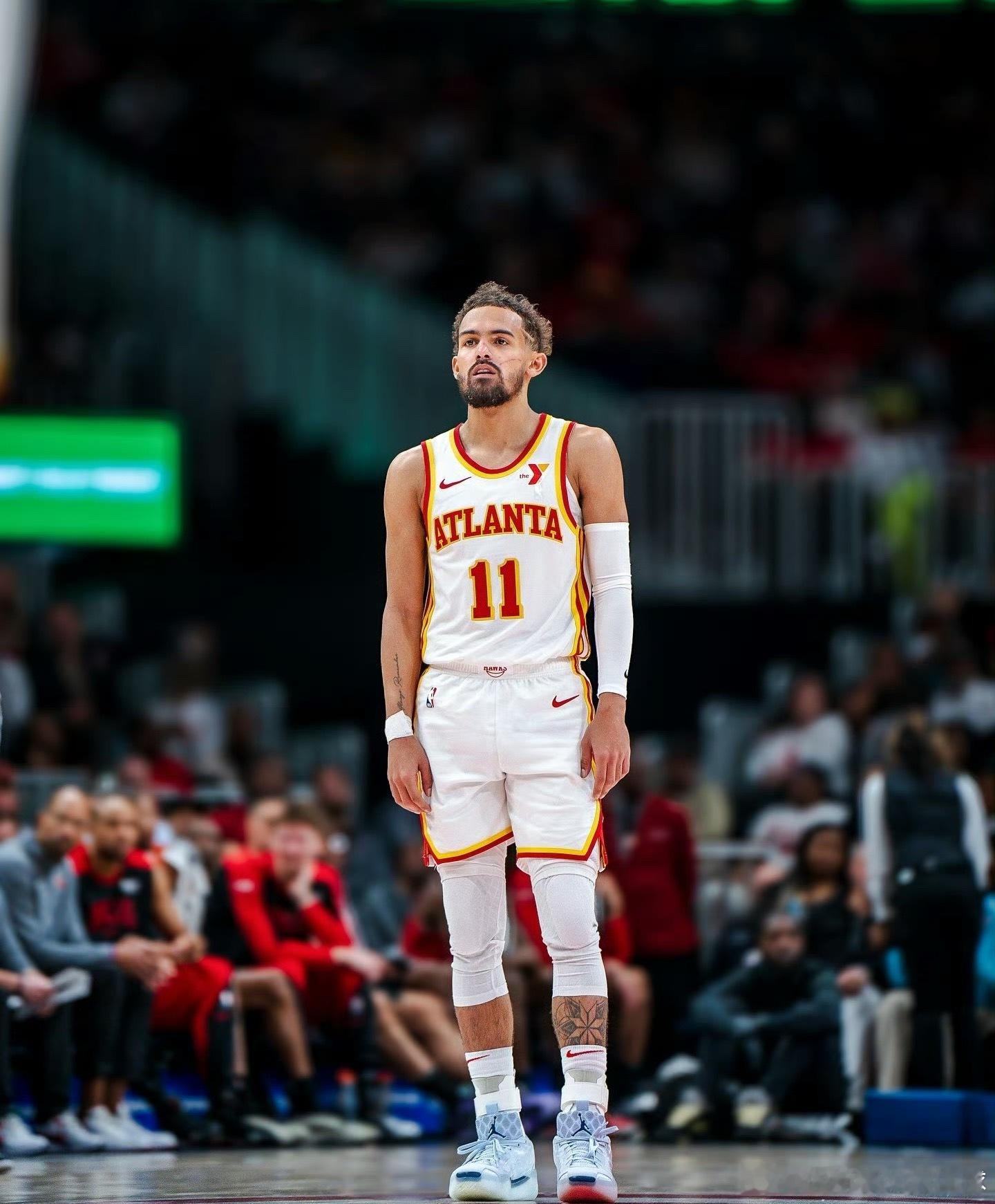 Shams：老鹰队球星特雷·杨有望于本月回归赛场。据消息人士透露，这位在10月2