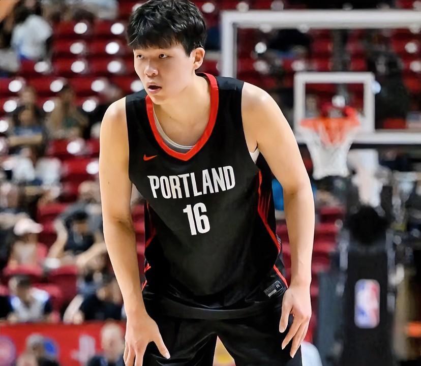 一觉醒来！NBA传来了2个不得不说的重磅消息：第一，验货成功！开拓者决定让杨瀚
