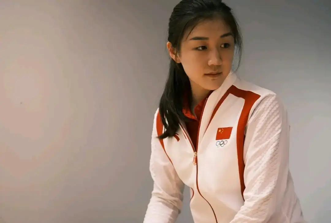 看到运动员被网暴就愤怒？你猜错了，现在他们处理键盘侠只需要3秒。国家队后台