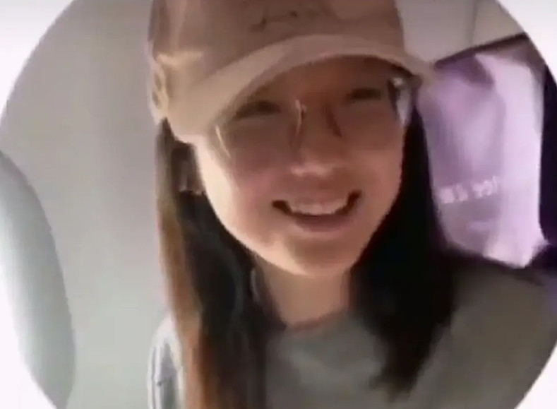 崇洋媚外的女孩李欣莳，跨山越海，千里送“牛排”，被乌克兰男人Zeus轻松拿下，以