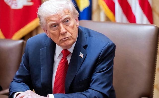 地下油库藏大招！中国狂扫原油逼疯欧盟，俄沙伊格局被彻底改写中国开启史诗级原油