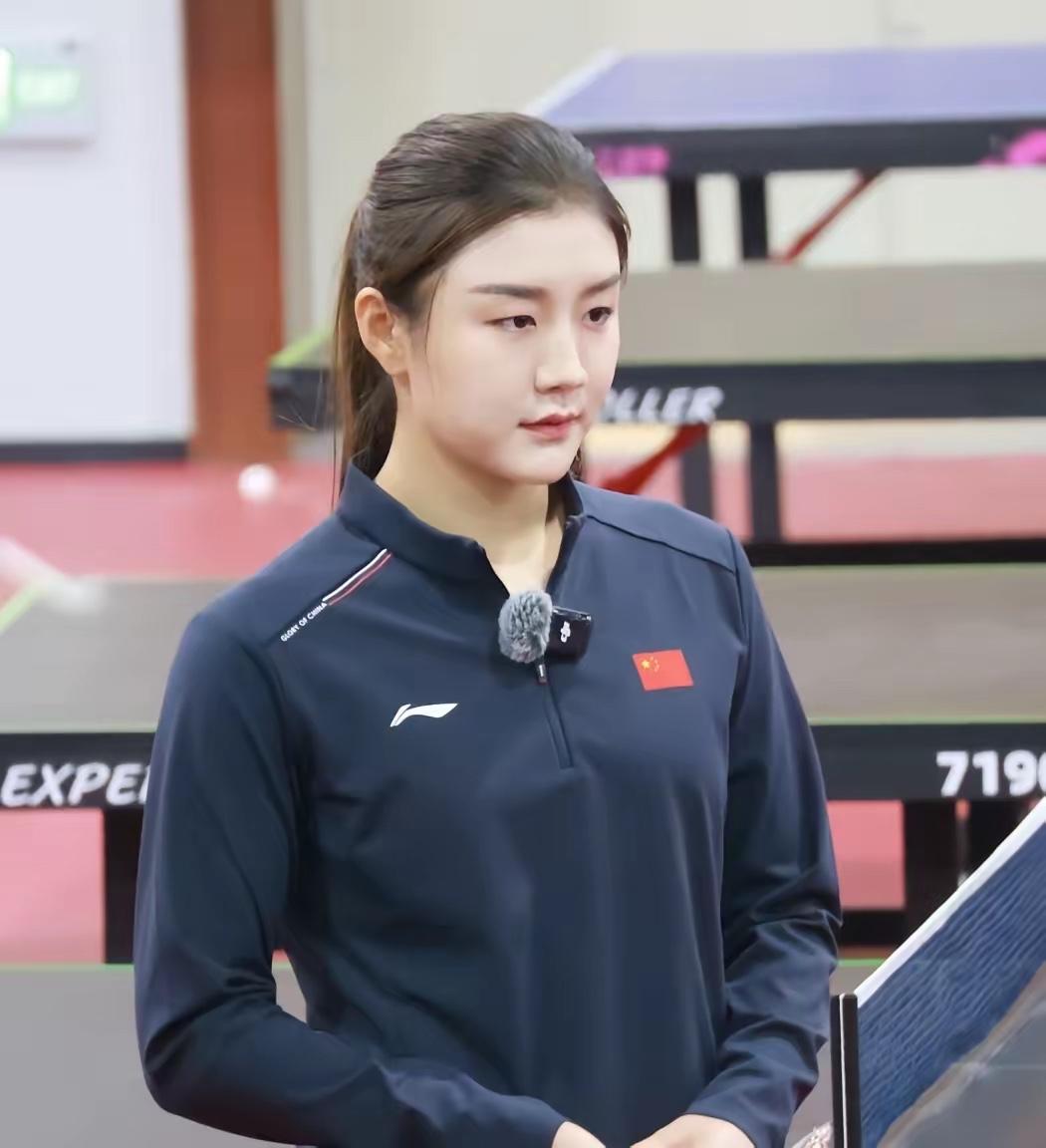 陈梦这次采访真的藏着太多门道，终于解开了莎莎香港总决赛退赛不细说原因的谜团！