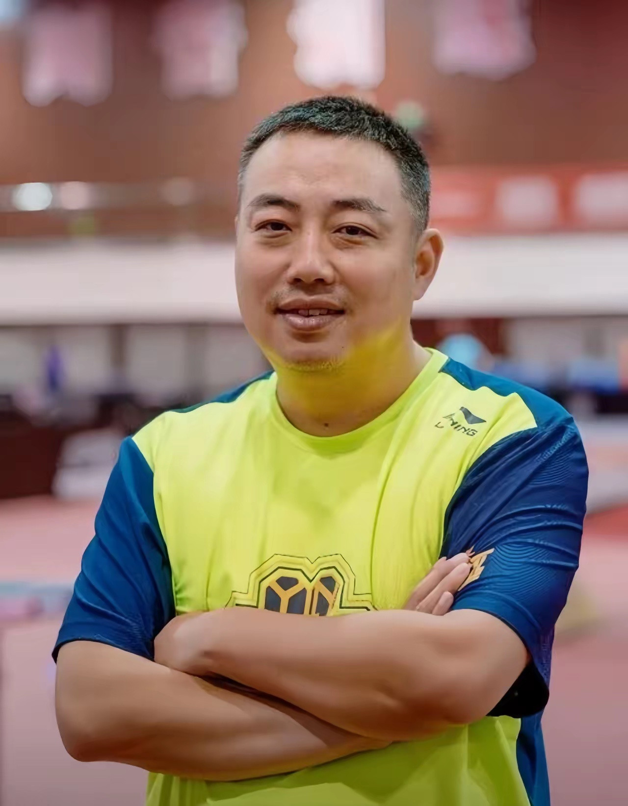 国乒出现的经典名句如下：孙颖莎:冠军可以不是我的，但必须是中国🇨🇳的！孙颖莎